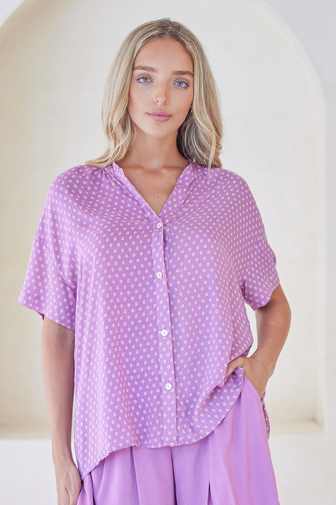 Chiara Blouse / Daisy Lilac