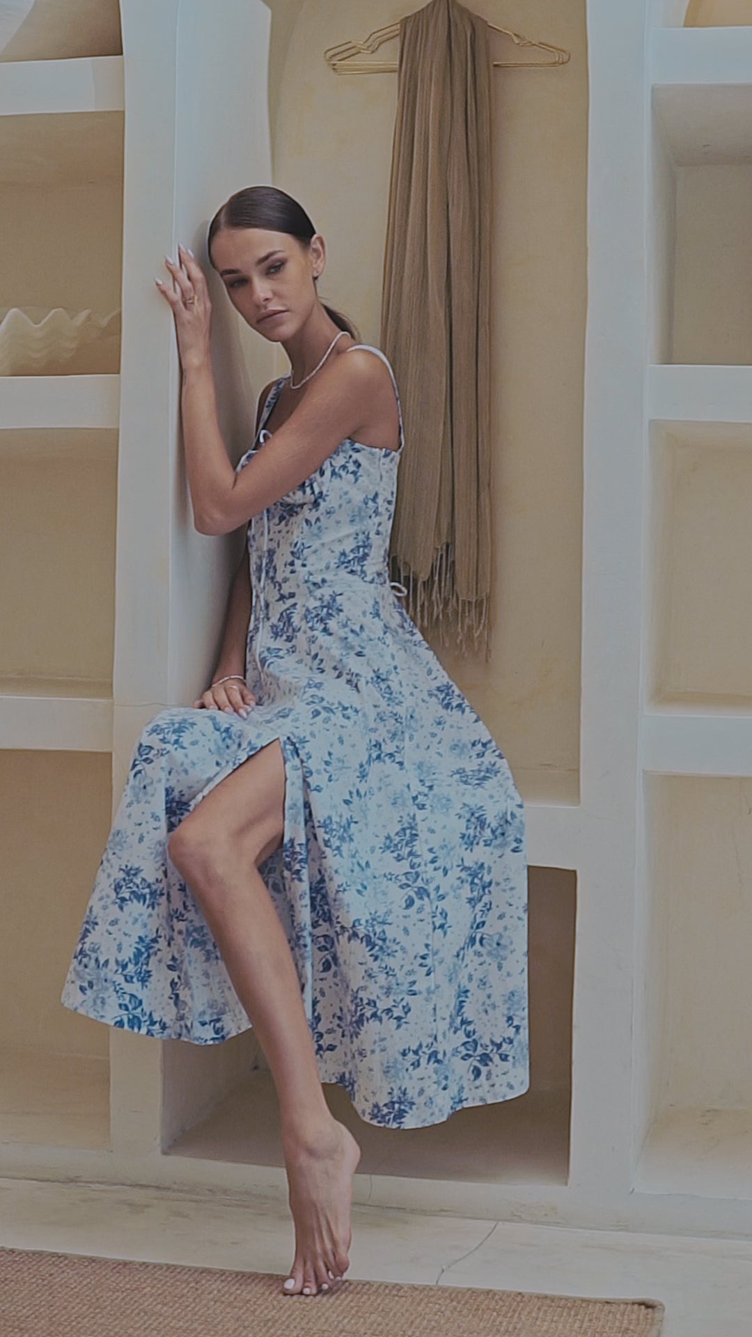 Cella Midi Dress / Indigo Petal