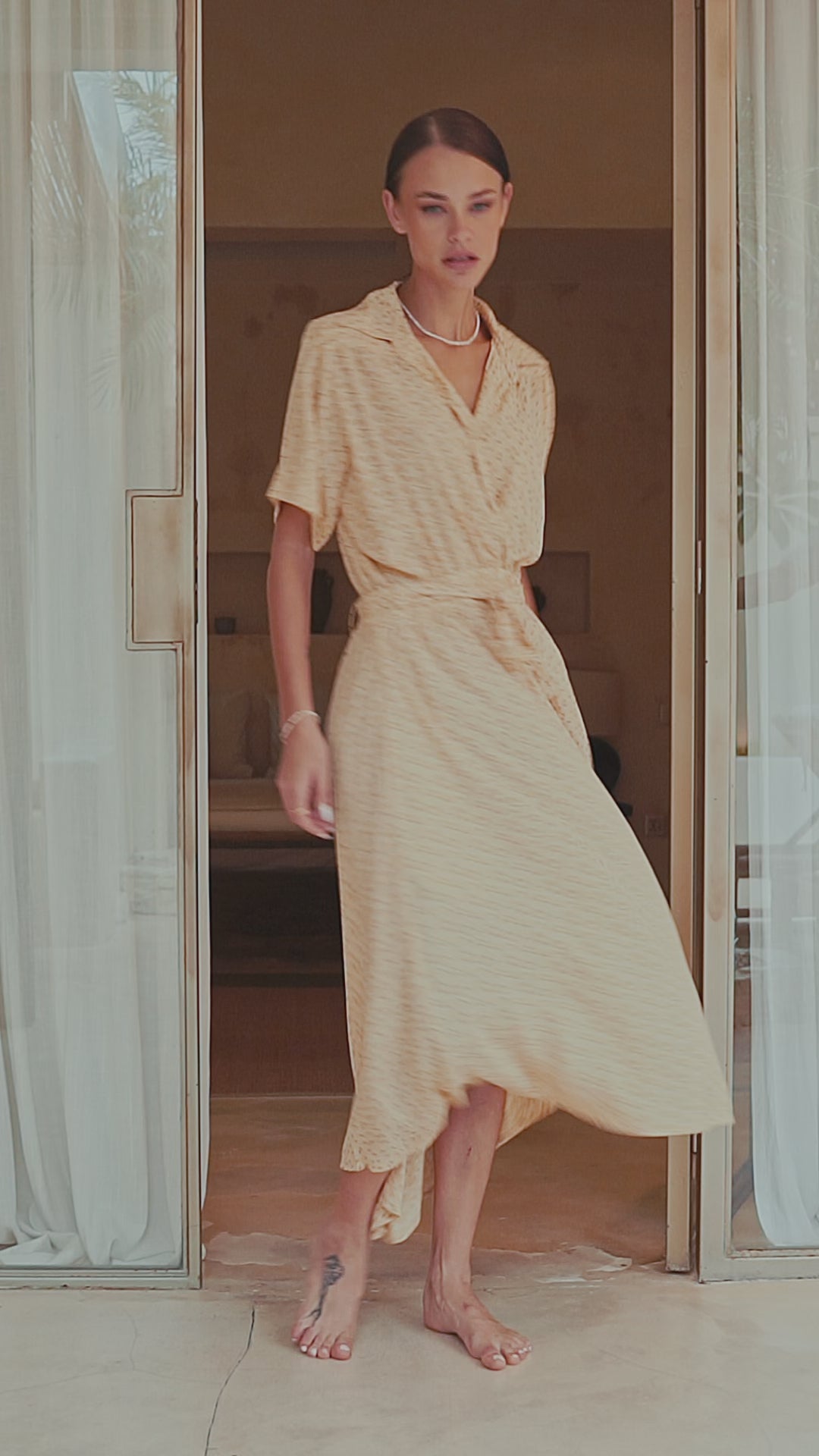 Vanessa Midi Dress / Saffron Blossom